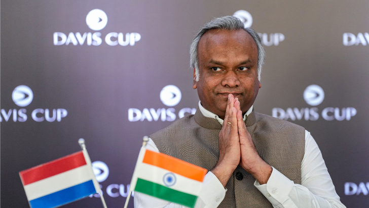 https://salarnews.in/public/uploads/images/newsimages/maannewsimage12062026_201749_WEb pics (55).png